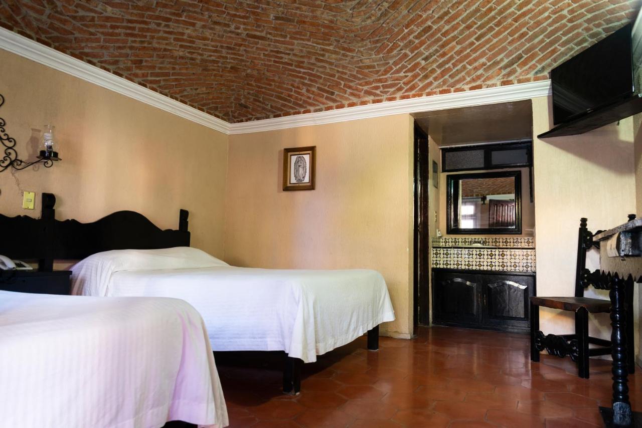 Hotel Hacienda De Cobos Guanajuato Bagian luar foto